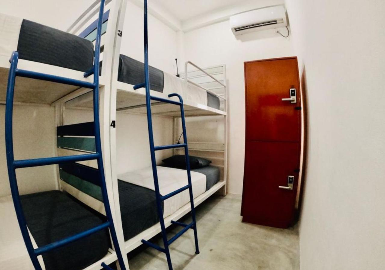 Hangover Hostels Arugam Bay Exterior photo
